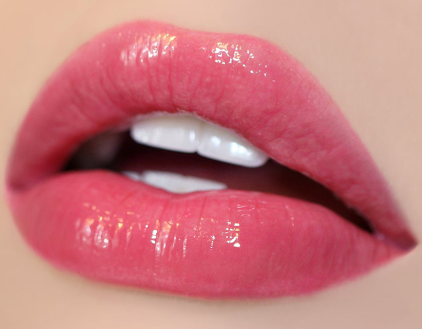 Перманентный макияж губ что бы не был больно thumbnail
