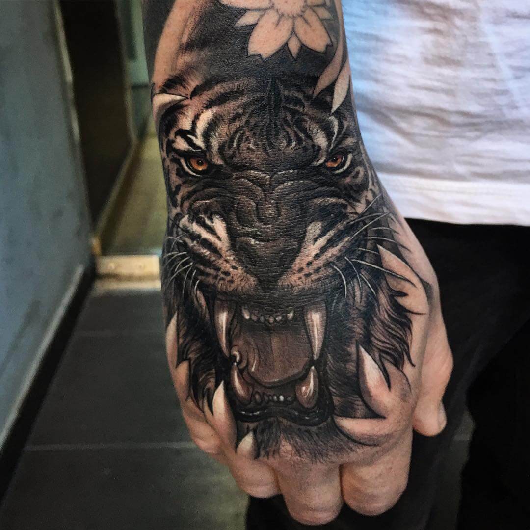 татуировка тигр
