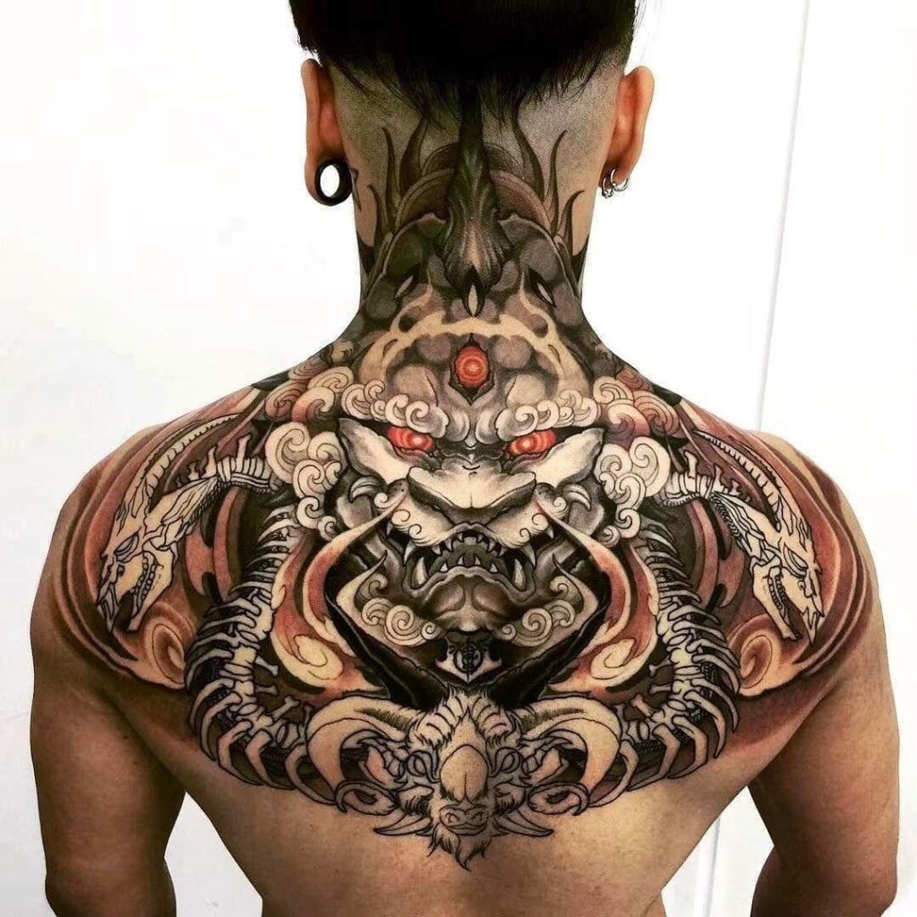 Японские тату на всю спину